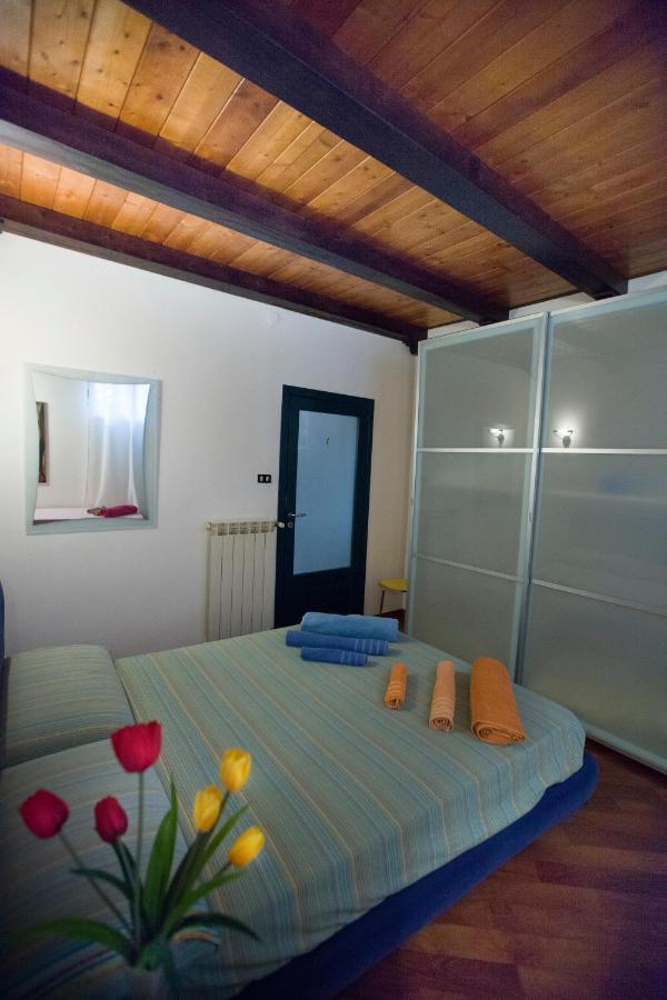 Vila Sopra La Piazza Agira Exteriér fotografie